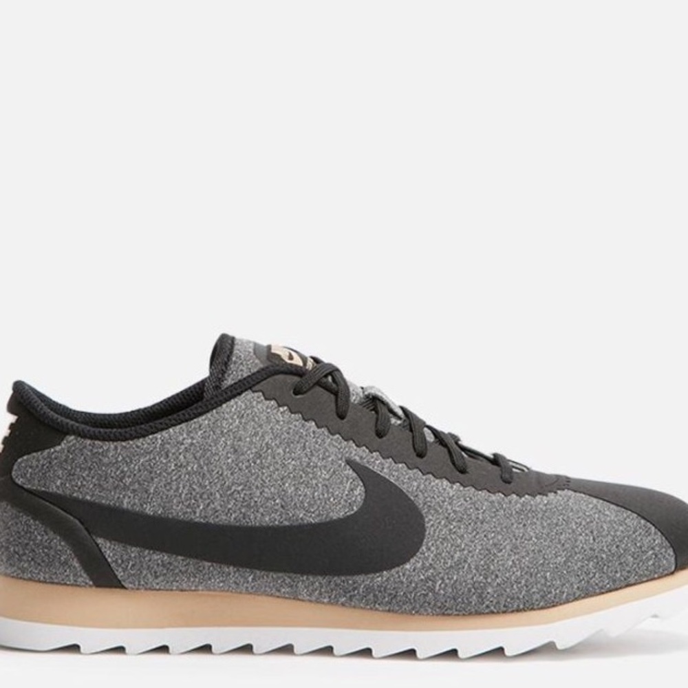 Nike Cortez ultra SE Womens size 10